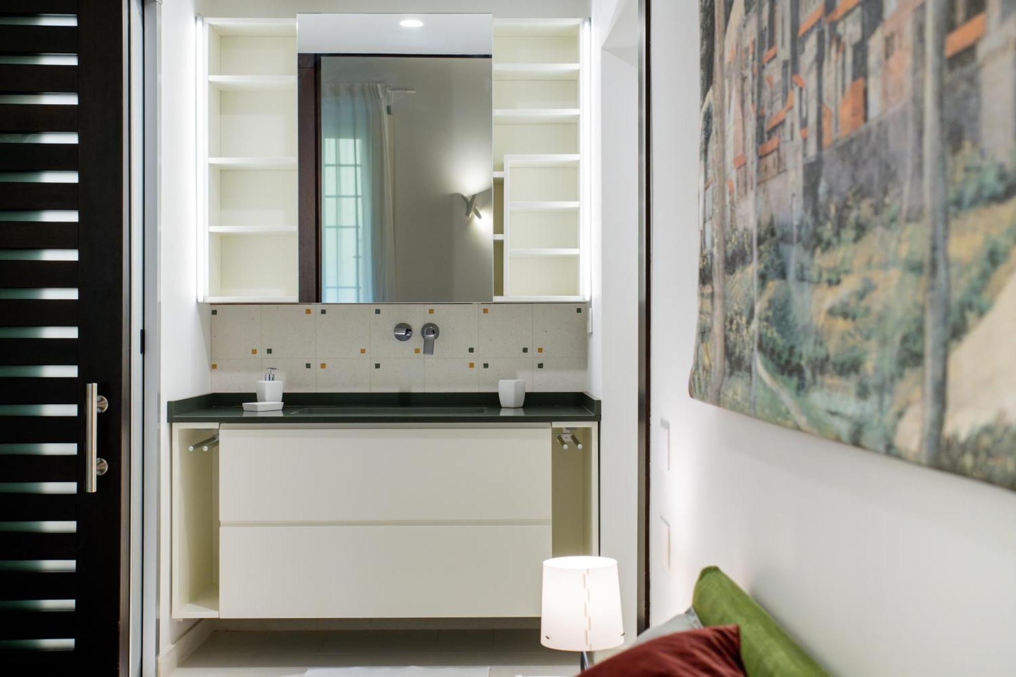 Apartment Modern